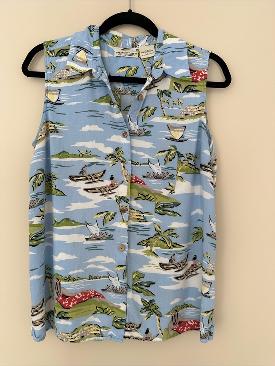 Great Northwest Clothing Company Tops - Vintage Hawaiian Great Northwest Light Blue Palm Sleeveless Shirt